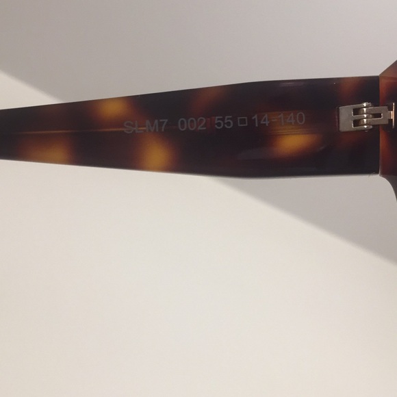 YSL sunglasses ๐ฅ๐ฅ - Picture 6 of 6